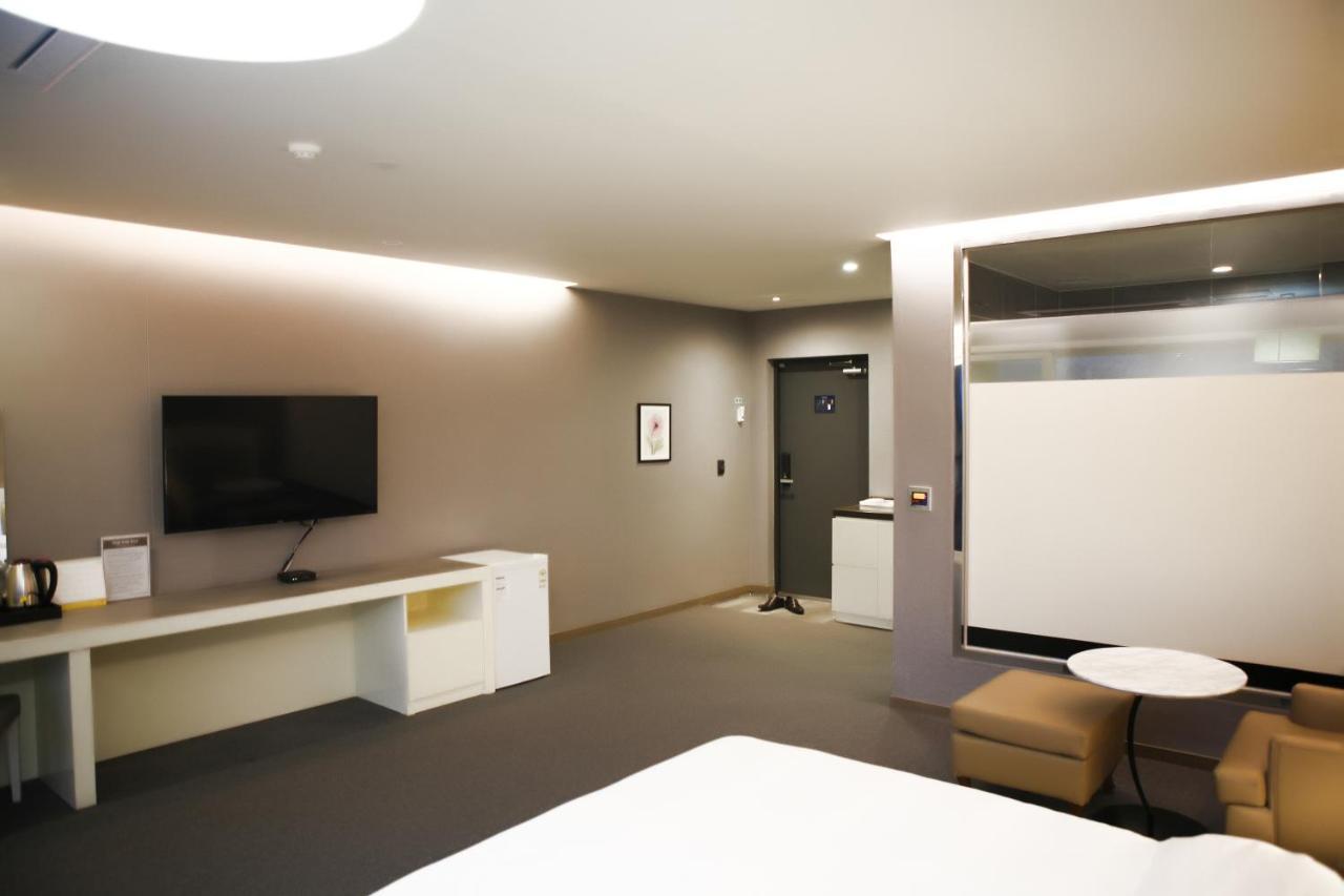 Incheon Stay Hotel Buitenkant foto