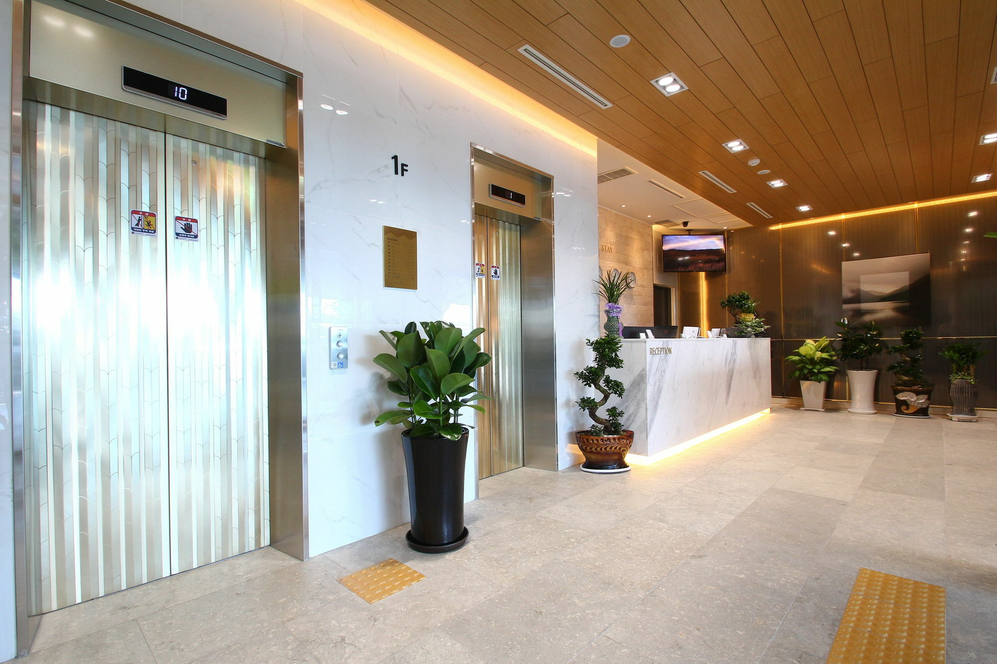 Incheon Stay Hotel Buitenkant foto